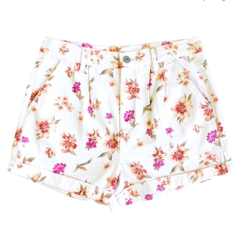American eagle floral  mom jean short